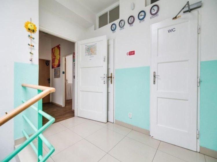 Happy Hostel In Centrum براغ المظهر الخارجي الصورة